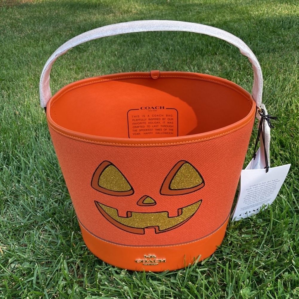 Trick Or Treat Bucket In Signature Canvas With Halloween Graphic Purse Handbag